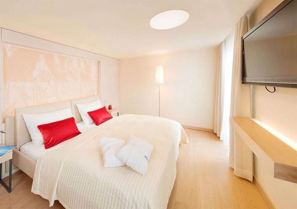 Strandhotel Am Вайсензее Экстерьер фото